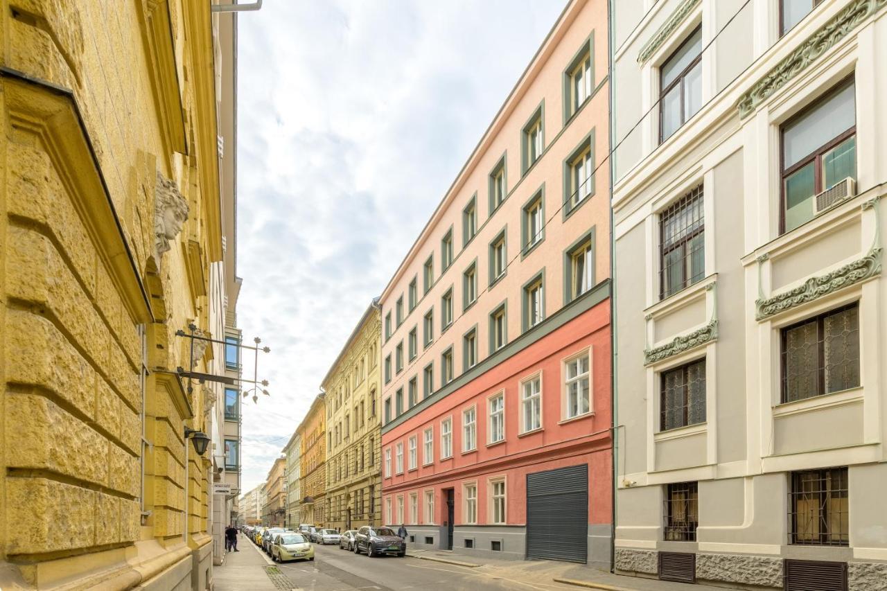 Millenium Spa Island Budapest Exterior foto